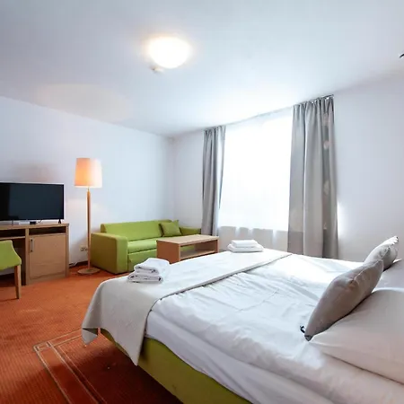 Kapitol * גריפיצה