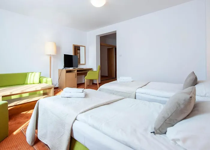 Kapitol * Грыфице